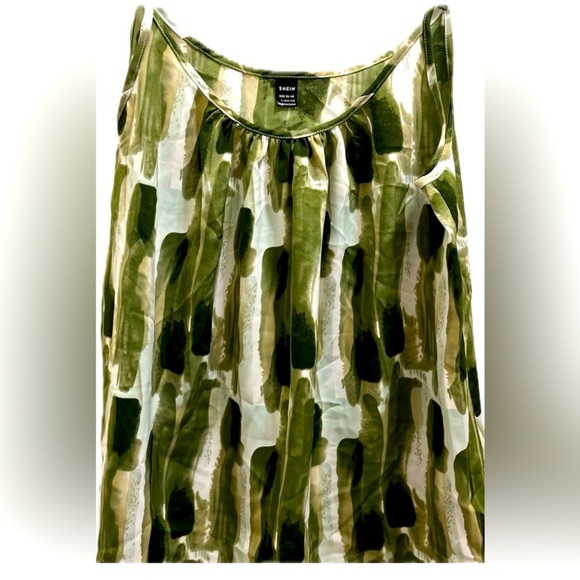 Shein Tank Top Spinach Green Paint Strokes - Picture 2 of 4